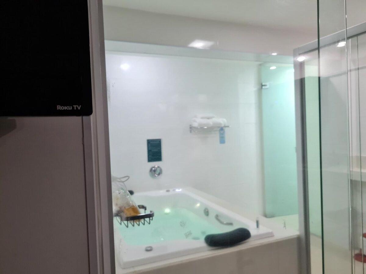 Jacuzzi Privativa No Coracao Da Pampulha *