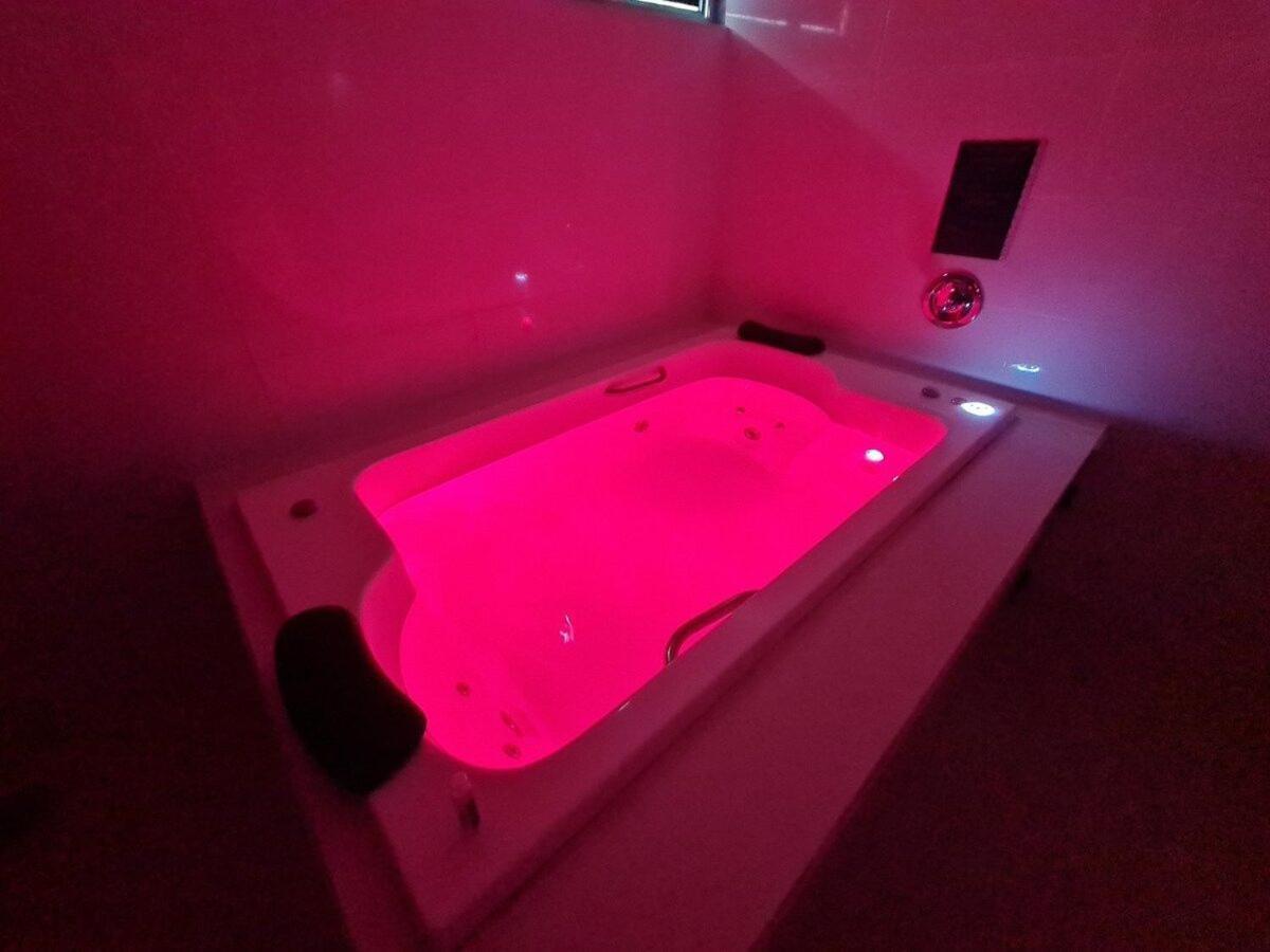 Jacuzzi Privativa No Coracao Da Pampulha Belo Horizonte